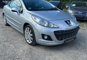 Peugeot 207 110.000 km 5.890 &euro; Berlin 13127