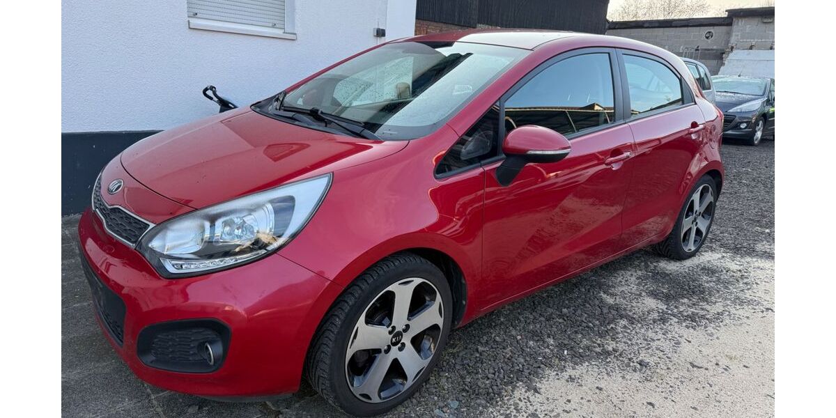 Kia Rio 105.400 km 5.900 &euro; Staufenberg 35460