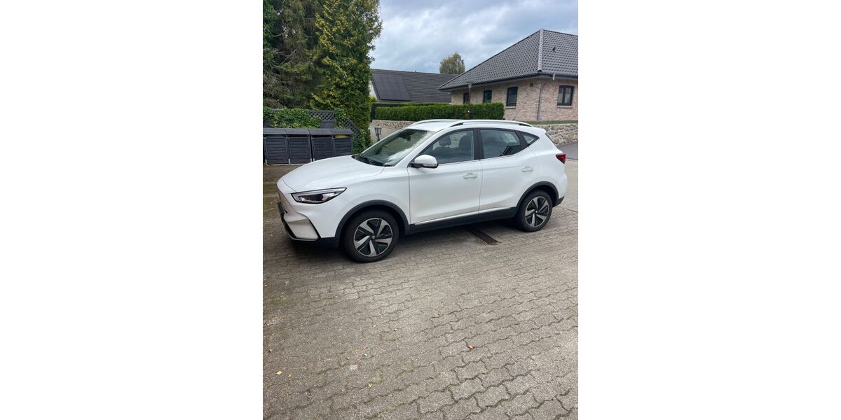 MG ZS 59.000 km 16.399 &euro; Oeversee 24988