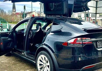 Tesla Model X 133.000 km 28.800 &euro; Mainz-Kastel 55252