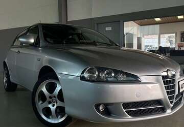 Alfa Romeo 147 114.200 km 4.900 &euro; Neckartailfingen 72666