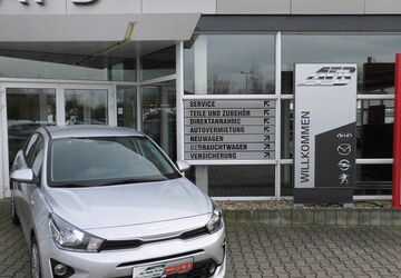Kia Rio 15.835 km 14.990 &euro; Bernburg OT Baalberge 06406