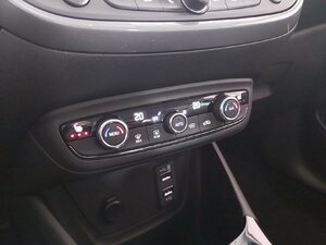 Opel Crossland X Ultimate HUD SHZ LHZ Kam Tempo 33.723 km 19.380 &euro; HAAN 42781