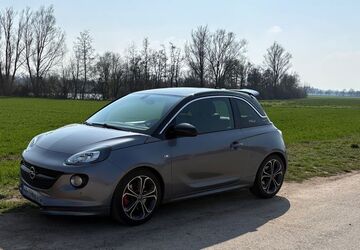 Opel Adam 58.000 km 13.300 &euro; Nordstemmen 31171