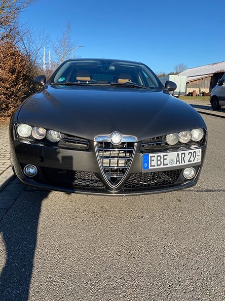 Alfa Romeo 159 158.000 km 8.200 &euro; Oberpframmern 85667