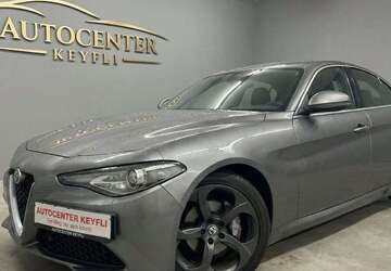 Alfa Romeo Giulia 212.000 km 12.980 &euro; Blaustein 89134