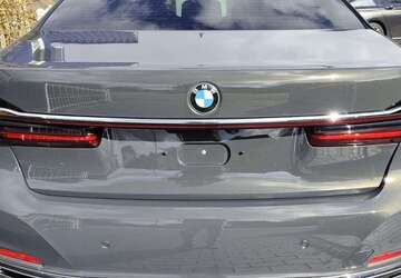 BMW 740 33.600 km 64.900 &euro; Südbrookmerland 26624