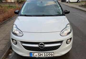 Opel Adam 89.000 km 8.499 &euro; Essen 45239