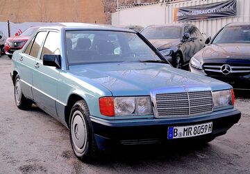 Mercedes-Benz 190 157.000 km 8.900 &euro; Berlin 12683