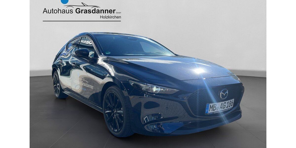 Mazda 3 5.789 km 32.785 &euro; Holzkirchen 83607