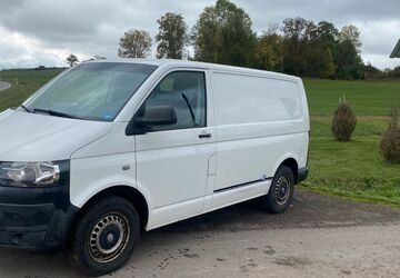 VW T5 Transporter 313.000 km 5.900 &euro; Bad Arolsen 34454