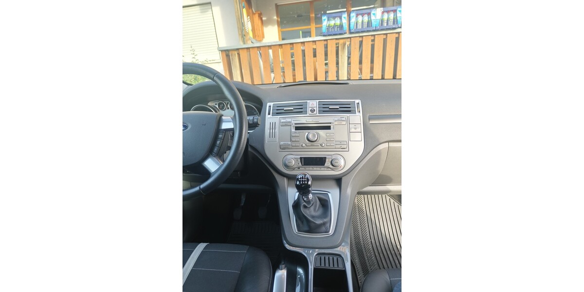 Ford Kuga 53.000 km 7.900 &euro; Trier 54290