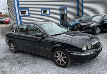 Jaguar X-Type 247.000 km 1.999 &euro; Detmold 32758