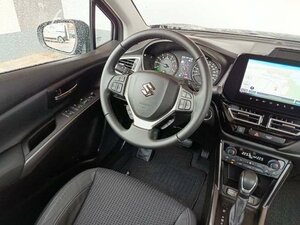 Suzuki SX4 S-Cross S-CROSS 1.5 COMF.+ALLGRIP AGS 2.000 km 27.990 &euro; Höhenkirchen-Siegertsbrun 85635