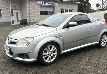 Opel Tigra 136.000 km 1.950 &euro; Würselen 52146