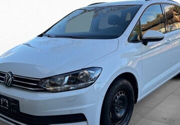 VW Touran 13.290 km 35.460 &euro; Murnau 82418