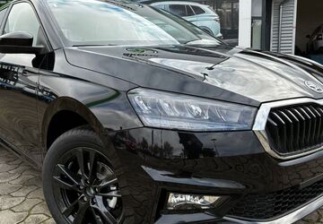 Skoda Fabia 2.000 km 23.500 &euro; Dahnsdorf 14806