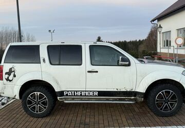 Nissan Pathfinder 101.250 km 5.985 &euro; Schöneck / Vogtland 08261