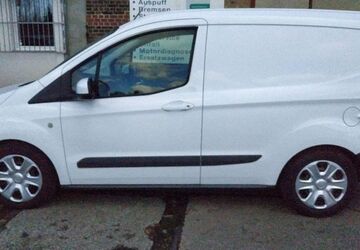 Ford Transit Courier 146.147 km 7.990 &euro; Leipzig 04129