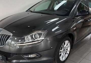 Lancia Delta 135.000 km 5.990 &euro; Heiligenhaus 42579