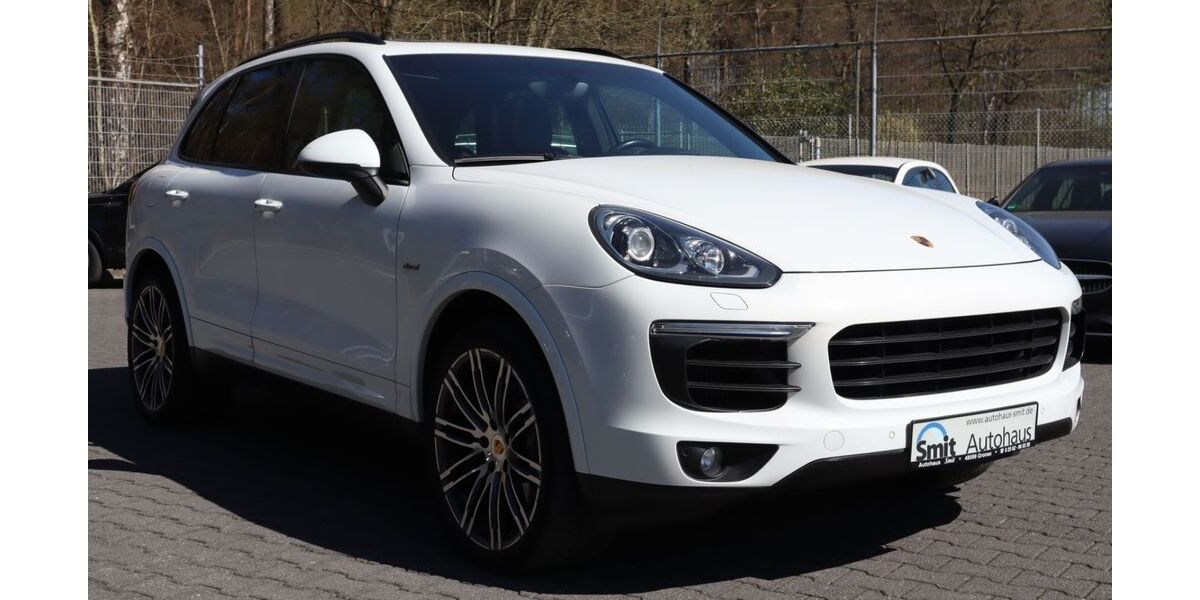 Porsche Cayenne 182.402 km 31.900 &euro; Gronau 48599