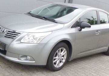 Toyota Avensis 166.407 km 4.350 &euro; Plattling 94447