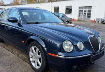 Jaguar S-Type 248.741 km 3.990 &euro; Leipzig 04178