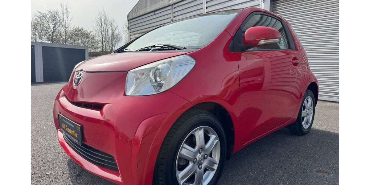 Toyota iQ 96.000 km 3.800 &euro; Backnang 71522