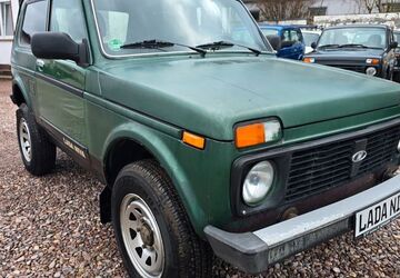 Lada Niva 67.000 km 5.500 &euro; Waltershausen 99880