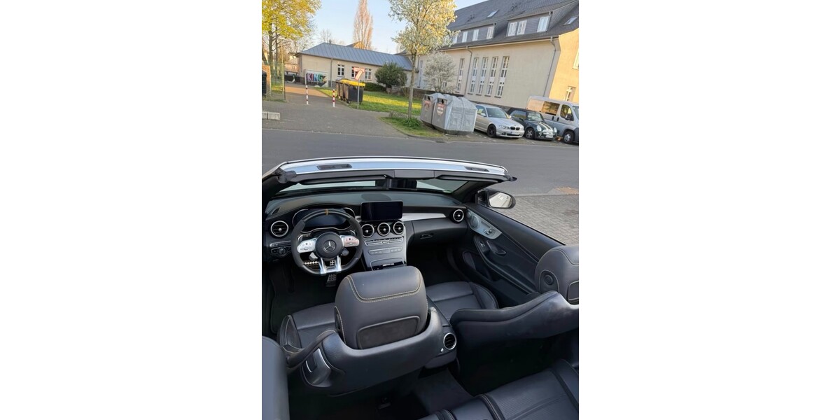 Mercedes-Benz C-Klasse 98.900 km 57.000 &euro; Köln 50667