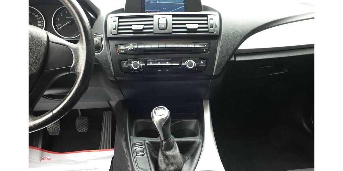 BMW 114i NAVI TELEFONIE GARANTIE PDC 18 ZOLL 115.841 km 8.898 &euro; Köln 50858