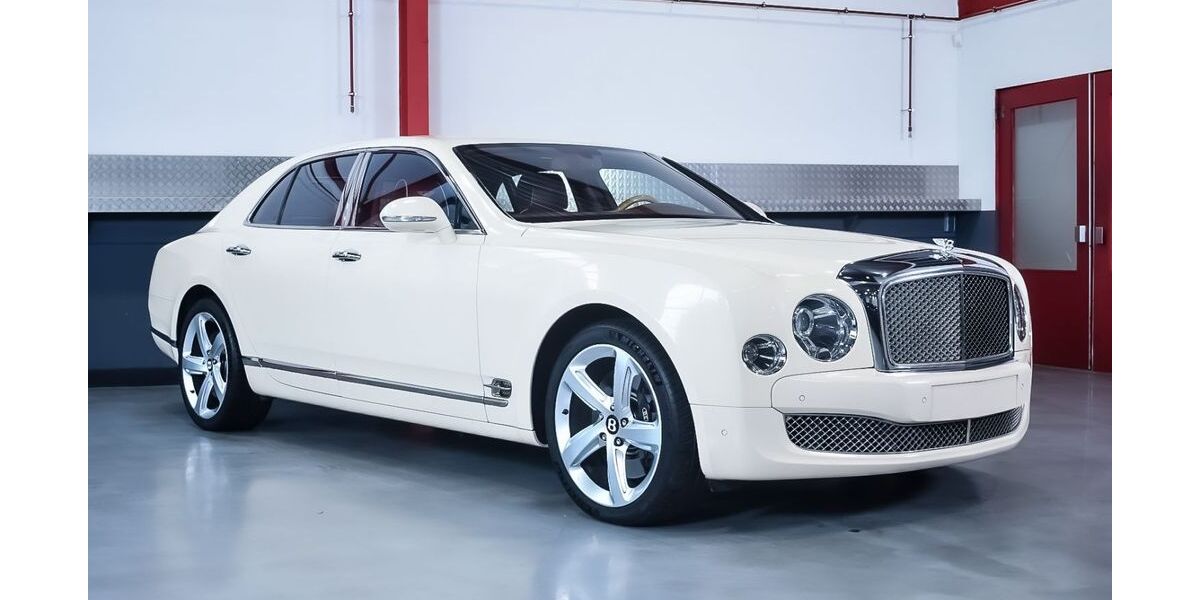Bentley Mulsanne 133.414 km 115.000 &euro; Schiedam 