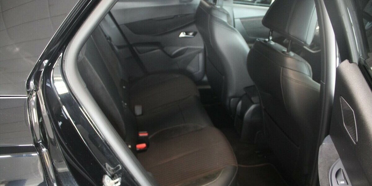 DS Automobiles DS3 Crossback E-Tense Performance Line 37.375 km 14.980 &euro; Euskirchen 53881