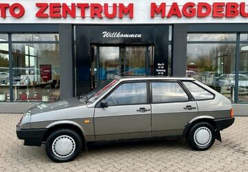 Lada Samara 89.870 km 6.950 &euro; Magdeburg 39112