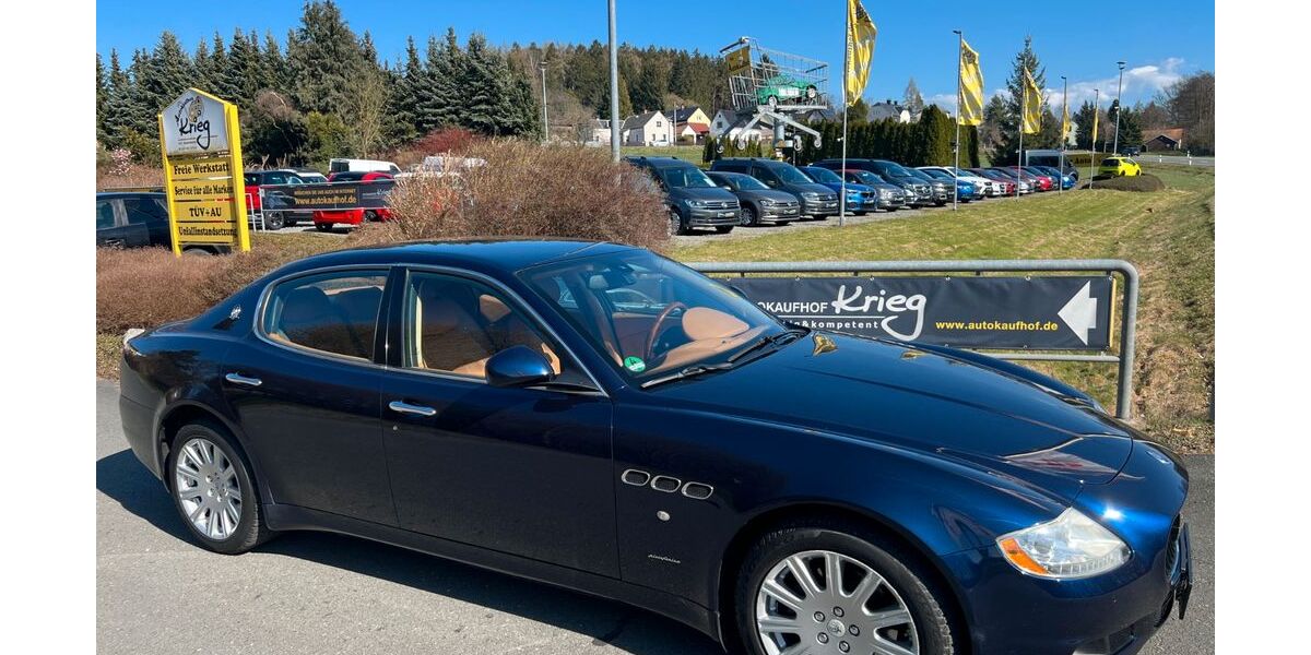 Maserati Quattroporte 198.900 km 18.500 &euro; Neuensalz - Mechelgrün 08541