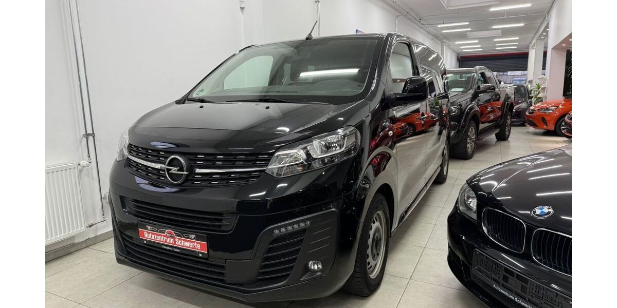 Opel Vivaro 99.000 km 22.999 &euro; Schwerte 58239