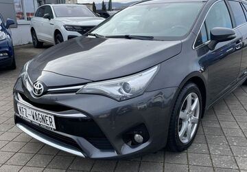 Toyota Avensis 230.000 km 6.999 &euro; Endingen 79346