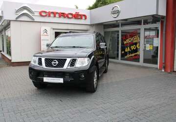 Nissan Pathfinder 262.000 km 6.500 &euro; Plauen 08529