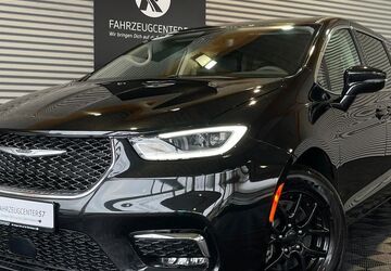 Chrysler Pacifica 21.320 km 34.890 &euro; Wenden 57482