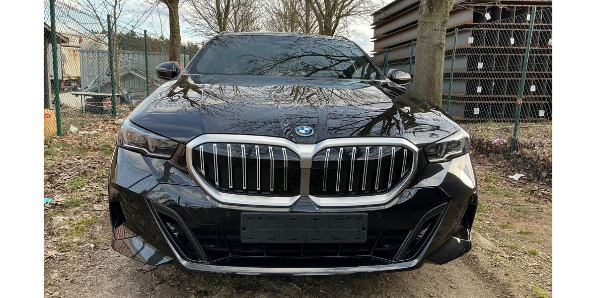 BMW 530 8.500 km 52.900 &euro; Mittenwalde 15749