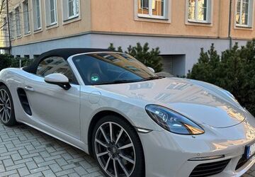 Porsche Boxster 66.000 km 54.000 &euro; Lohfelden 34253