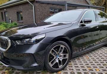 BMW i5 17.650 km 49.490 &euro; Hamburg 21077