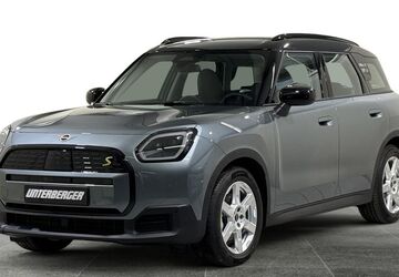 Mini Countryman SE (Cooper) 9.838 km 38.562 &euro; Mühldorf am Inn 84453