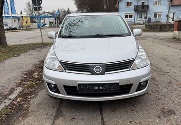 Nissan Tiida 200.000 km 2.150 &euro; Ergoldsbach 84061