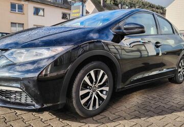Honda Civic 175.000 km 6.999 &euro; Trier 54294