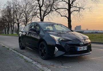 Toyota Prius 147.000 km 14.200 &euro; Grenzach 79639