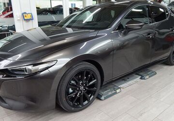 Mazda 3 2.980 km 24.890 &euro; Sondershausen 99706