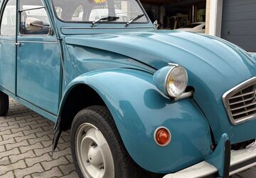 Citroen 2 CV 89.000 km 9.900 &euro; Metten 94526