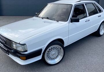 Audi 80 114.000 km 29.990 &euro; Eging am See 94535