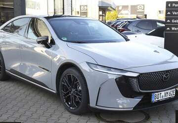 Mazda 6 2.441 km 38.770 &euro; Bottrop 46244